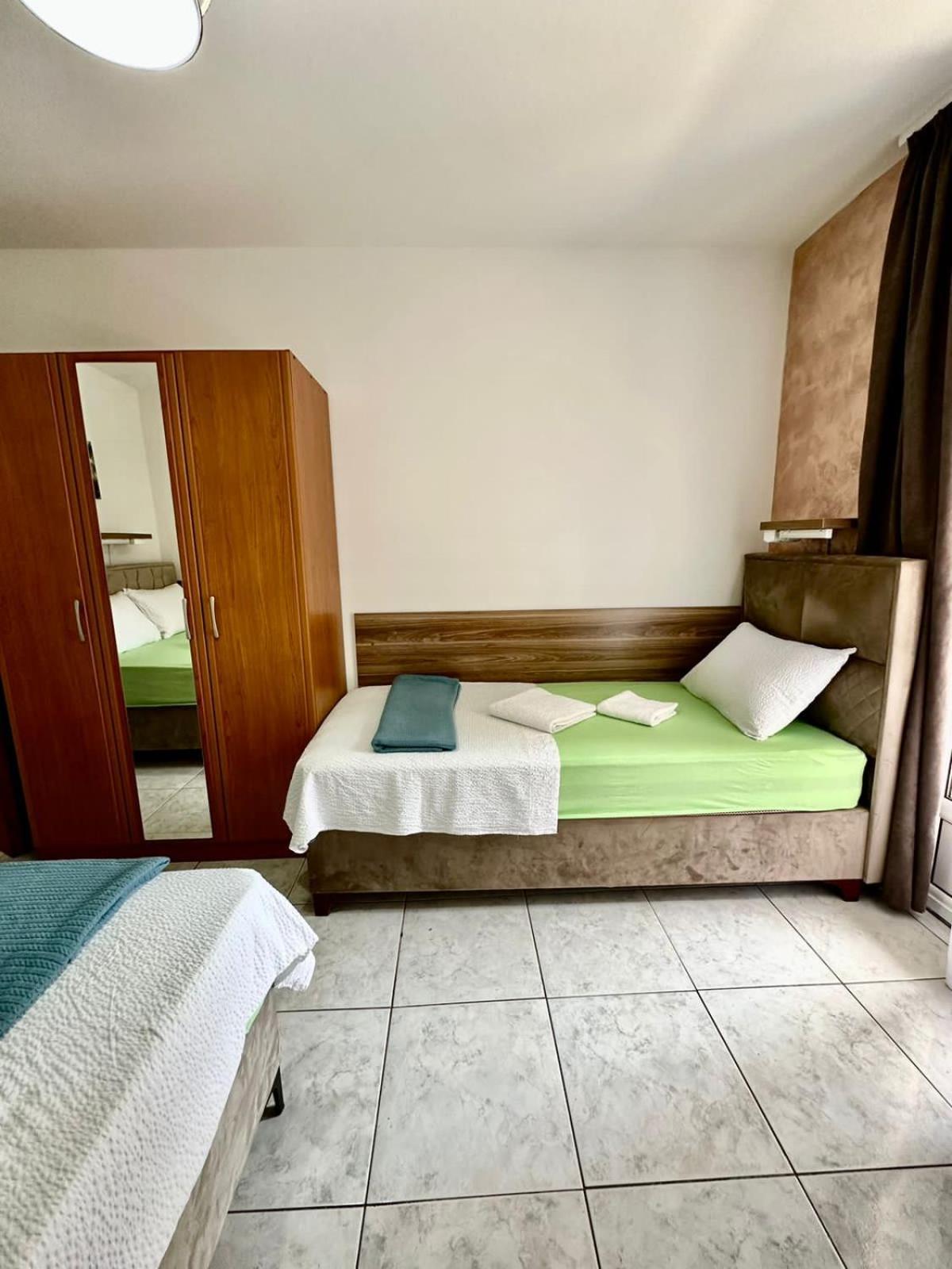 Villa Il Mare Budva Exteriör bild