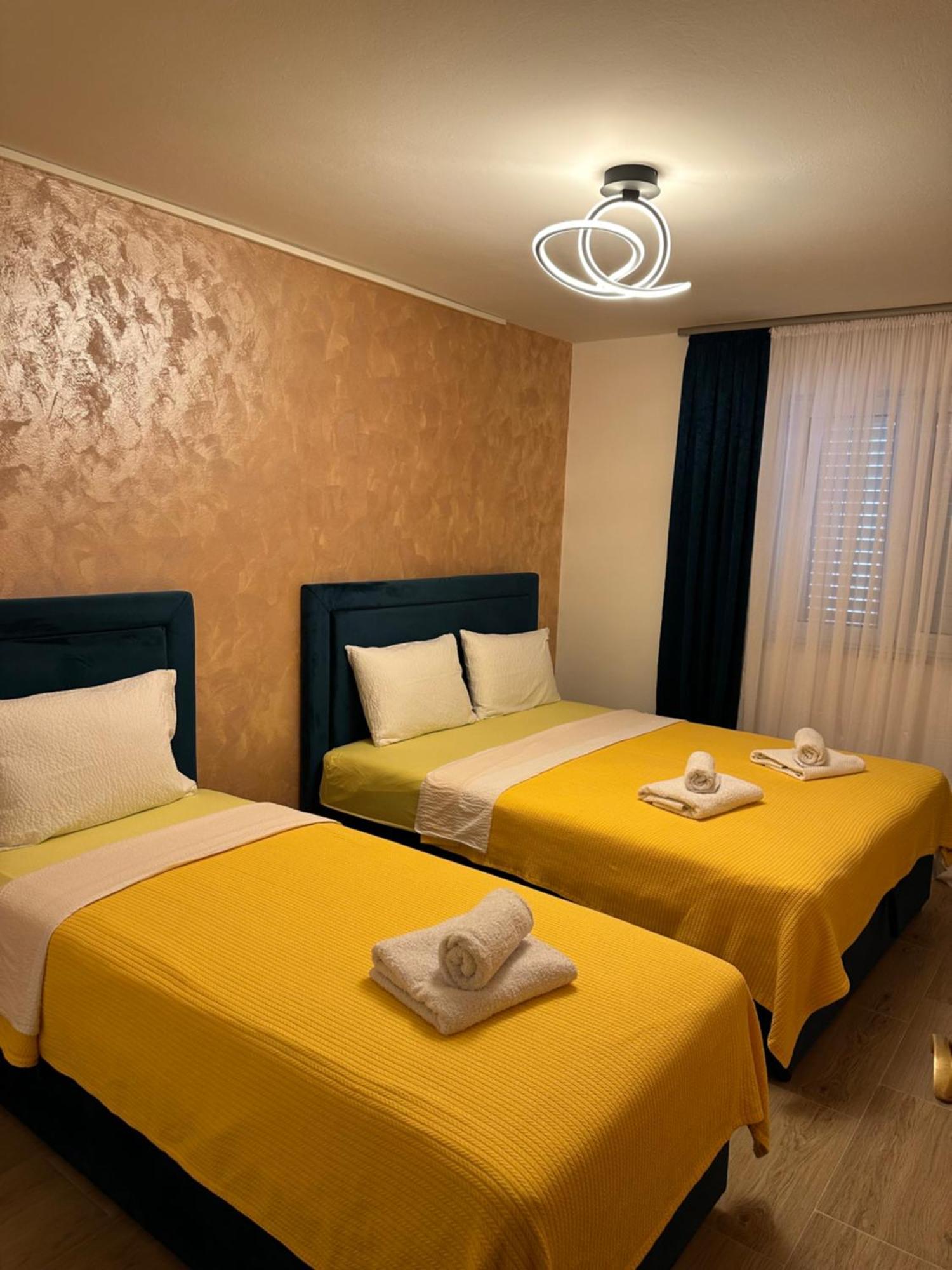 Villa Il Mare Budva Exteriör bild